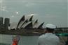 Dec. 2006. Afsejlingen fra Sydney. I baggrunden ses operahuset...